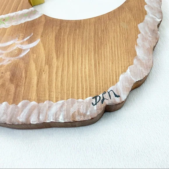 Vintage Wood Hand Painted Chicken Wall Hanging Hen Wearing Bonnet Farmhouse - Picture 5 of 9